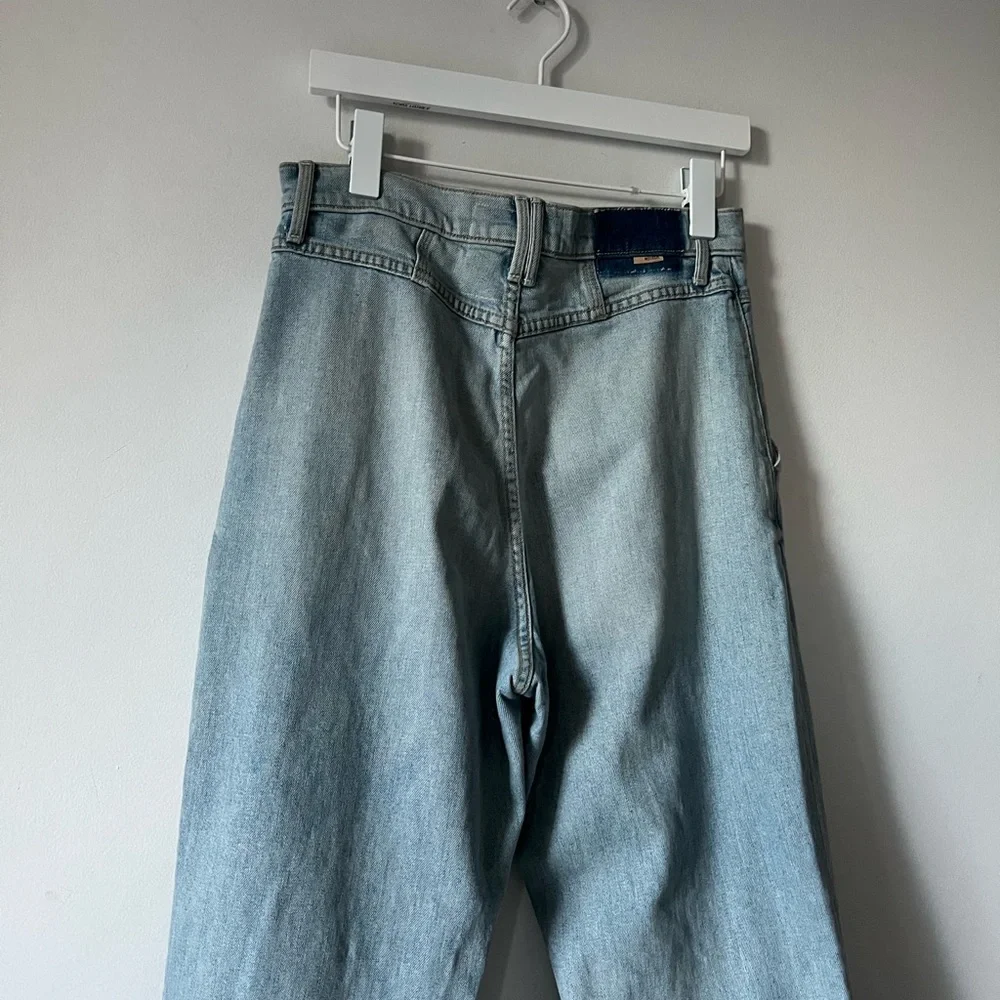 MOTHER SUPERIOR The Pleated High Waisted Jean 29 - Picture 10 of 13